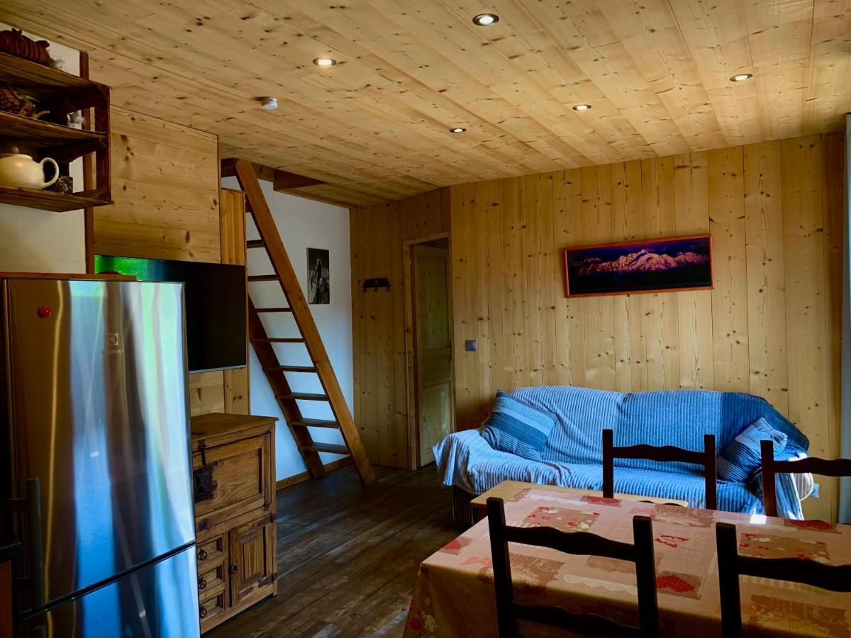 Appartement Avec Jacuzzi Dans Chalet Prive, Grande Terrasse, Parking Gratuit Лез-Уш Экстерьер фото